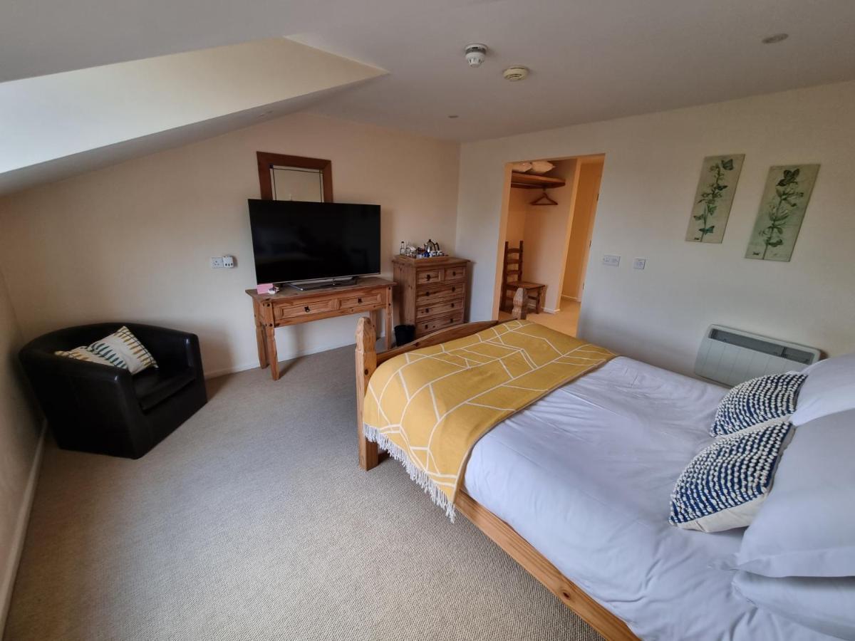 Zucchini Hotel Truro Zewnętrze zdjęcie