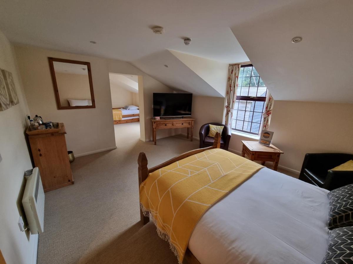 Zucchini Hotel Truro Zewnętrze zdjęcie